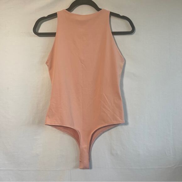 Reoria Blush Pink Sleeveless Bodysuit Womens Size Medium One Piece Feminine Soft - Picture 4 of 9